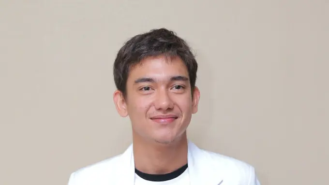[Bintang] Adipati Dolken