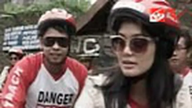 Satrio Alexa Bersepeda Bareng Ajeng
