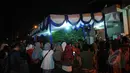 Suasana kediaman Olga Syahputra di Jalan Kresna Raya no. 4 Duren Sawit, Jakarta Timur, Jumat (27/3/2015). Warga mulai berdatangan untuk mengucapkan belasungkawa (Liputan6.com/Faisal R Syam)