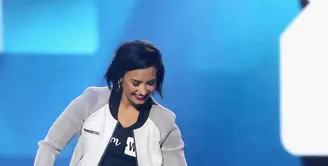 Penggemar film animasi 'Frozen' pastinya sudah tak asing jika mendengar pelantun lagu 'Let It Go', yakni Demi Lovato. (AFP/Bintang.com)