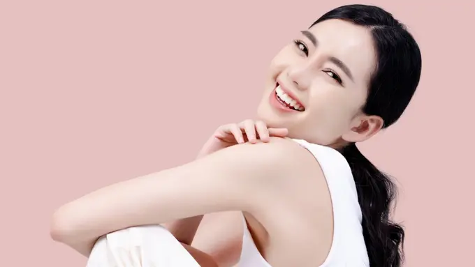 4 Jenis Produk Eksfoliasi Tubuh untuk Pancarkan Kulit Sehat dan Glowing, Bye Kusam!