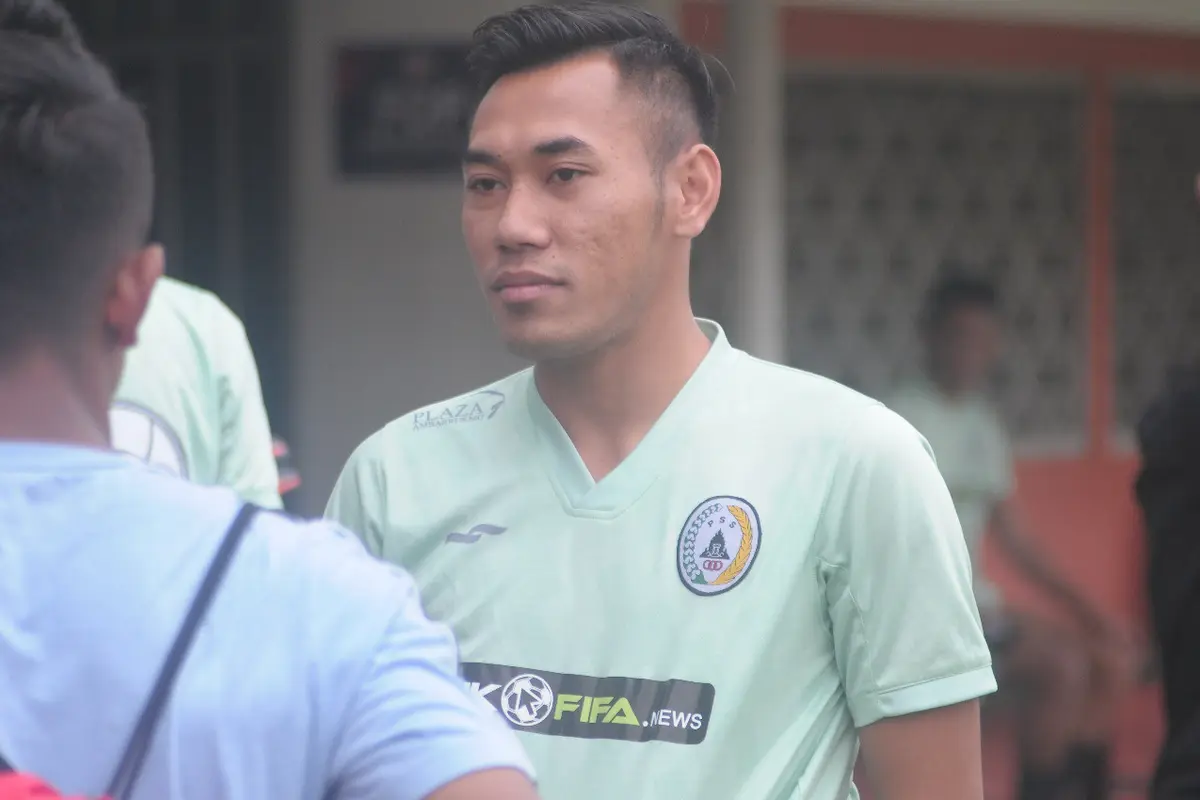 Pemain PSS Sleman, Asyraq Gufron Ramadhan