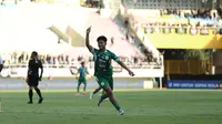 Striker PSS Sleman, Hokky Caraka mencetak dua gol ke gawang Arema FC dalam laga BRI Liga 1 2024/2025 di Stadion Manahan, Solo, Jumat (20/9/2024). (Dok. PSS)