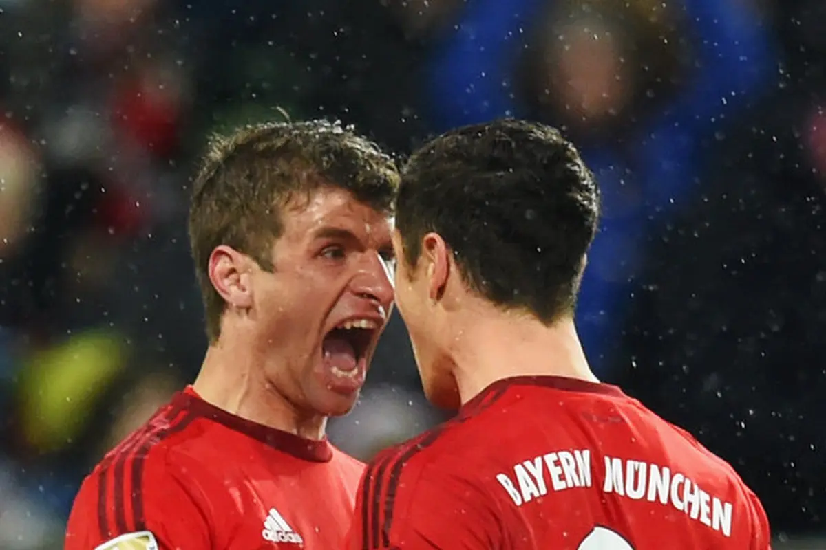 5 Gol Terbaik Bundesliga: Gol Spektakuler Thomas Muller