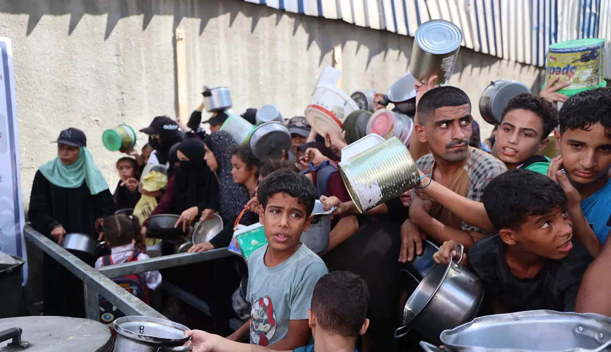 Badan dunia itu mengonfirmasi bahwa tingkat kelaparan di wilayah tersebut mencapai level tertinggi sejak konflik memanas pada Oktober 2023 silam. (Eyad BABA/AFP)
