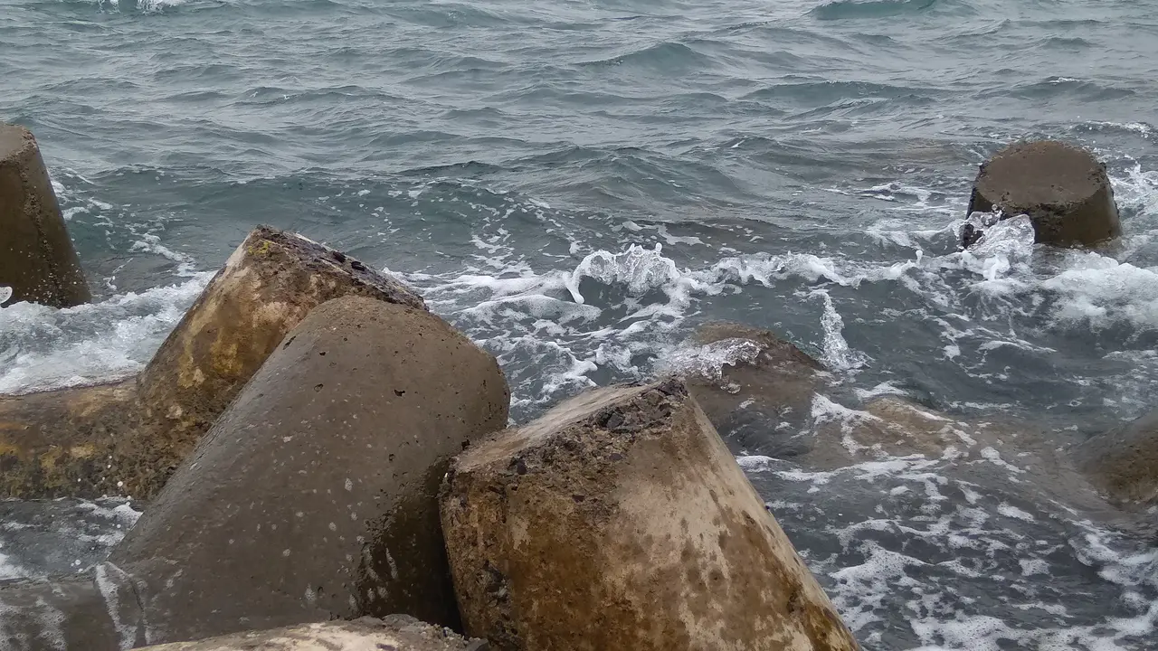 Cuaca Ekstrem di Batam