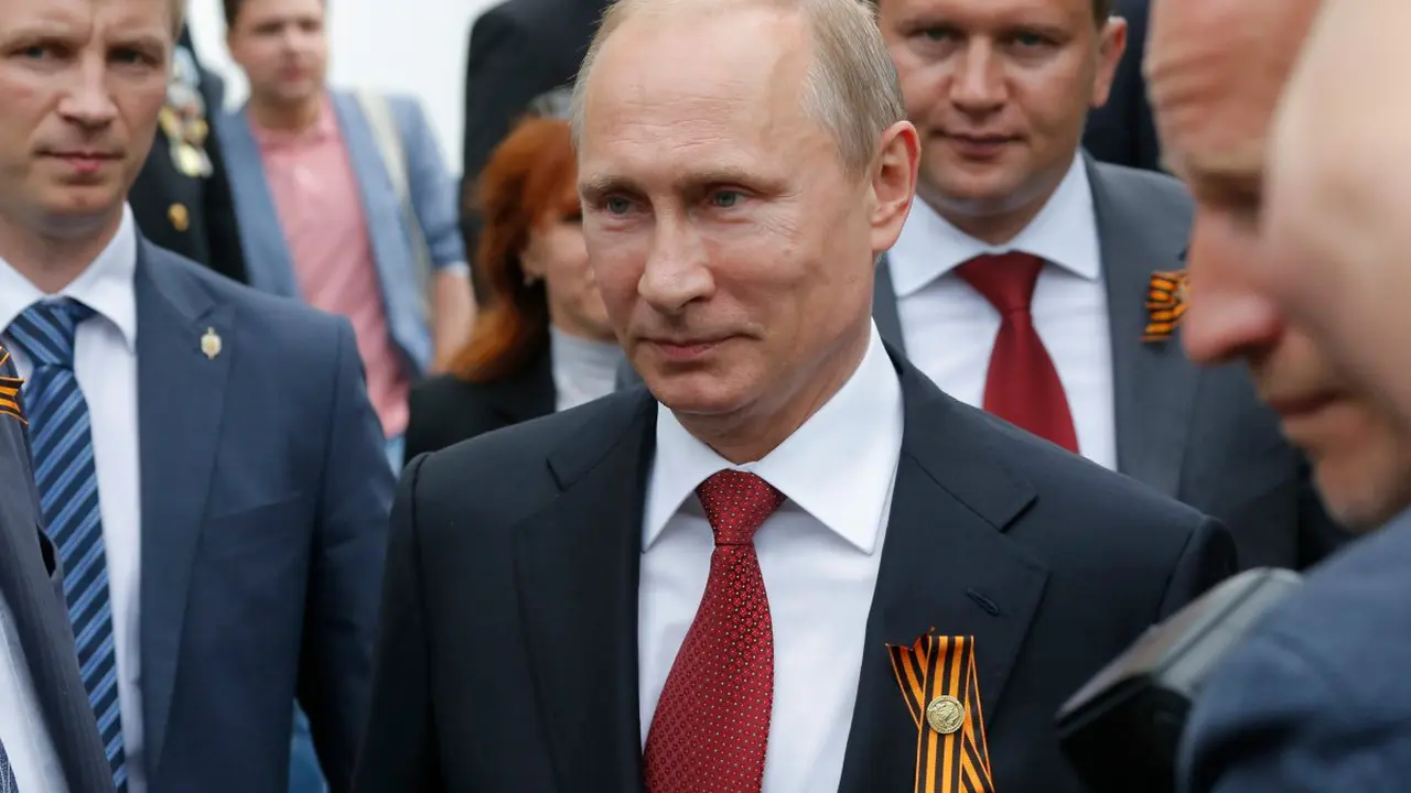 Presiden Putin Kunjungi Krimea