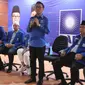 Ketua DPW PAN Eko Hendro Purnomo (Eko Patrio) memberikan sambutan dalam jumpa pers bersama Caleg terpilih di Sekretariat DPW PAN, Jakarta Timur, Senin (20/5). Eko mengucapkan terima kasih kepada warga Jakarta yang telah memberikan amanah suaranya ke PAN pada pemilu 2019. (Liputan6.com/HO/Soni)
