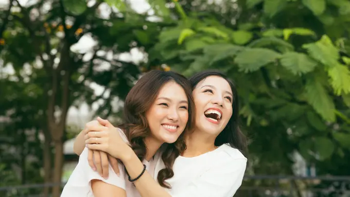 Make Up Story: Pilih Warna Lipstik Sesuai Mood Kamu Hari Ini