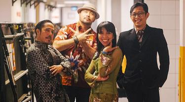 Lirik Lagu Mocca Brand New Day News Entertainment Fimela Com Berikut chord gitar lagu yang terdalam dari peterpan. lirik lagu mocca brand new day news