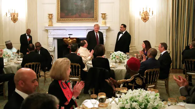 Donald Trump Gelar Buka Puasa Bersama