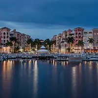 Naples, Florida, Amerika Serikat. (bayfrontnaples.com)