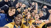 Pemain Frosinone merayakan sukses mengalahkan Napoli pada babak 16 besar Coppa Italia 2023/2024. (Twitter/Frosinone)