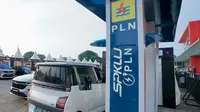 SPKLU PLN. PT PLN (Persero) mendorong pertumbuhan ekosistem kendaraan listrik di Indonesia sebagai salah satu upaya pengurangan emisi karbon. (Dok. PLN)