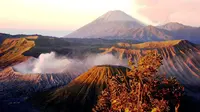 Gunung Bromo terlihat dari Pananjakan. (Pixabay)