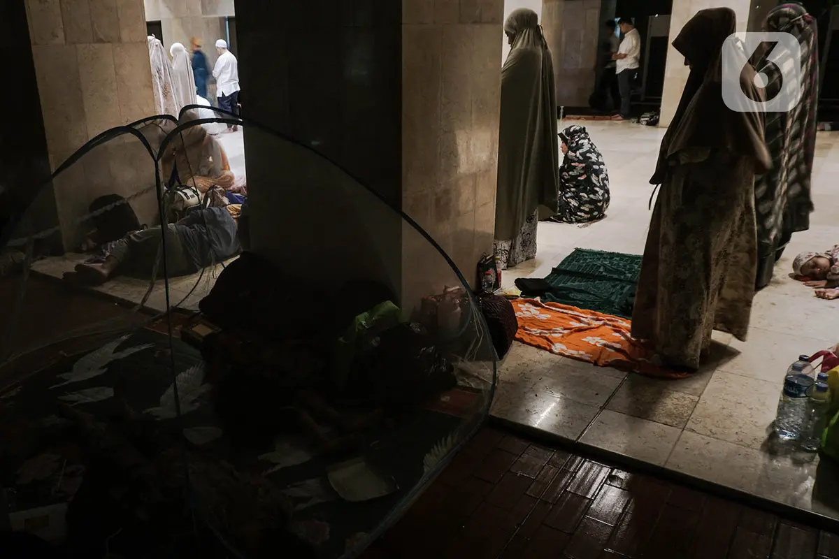 Malam 25 Ramadan, Ribuan Jamaah Khusyuk Menjemput Lailatul Qadar di Masjid Istiqlal