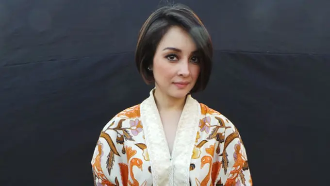 Copyright by Vemale.com