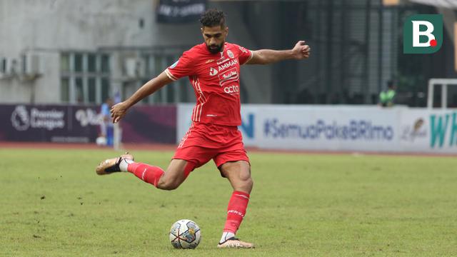 Pemain Persija Jakarta Abdulla Yusuf Helal
