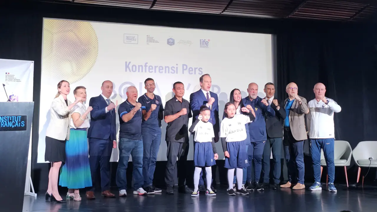 Peluncuran Bola d'Or di Pusat Kebudayaan Prancis