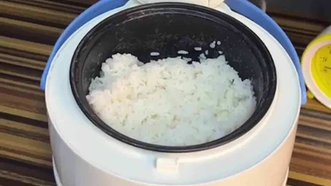 Cara Mengatasi Nasi Kering di Rice Cooker dengan Trik Sederhana, Dijamin Pulen Lagi
