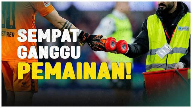 Berita Video, momen mobil rc masuk ke lapangan di laga Werder Bremen Vs FC Koln pada Sabtu (17/2/2024)