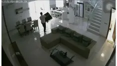 Polisi mendalami kasus dugaan pencurian di kompleks Pluit Timur, Penjaringan, Jakarta Utara yang terekam CCTV.