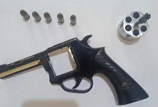 ilustrasi senjata api rakitan. (Istimewa)