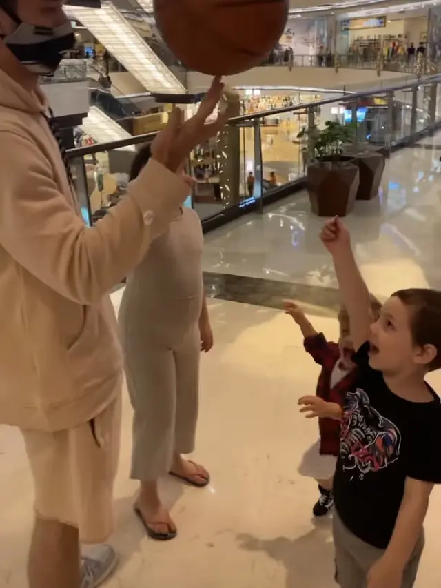 Celine Evangelista dan Stefan William