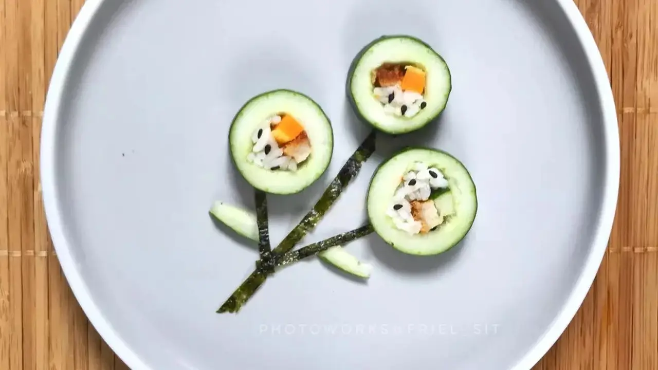 Resep sushi timun. (dok. Cookpad @frielinggasit)