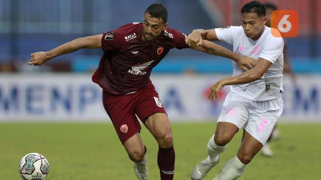 Foto: Penalti Kontroversial Bawa Persikabo 1973 Raih 3 Poin Penuh atas PSM Makassar di Grup D Piala Presiden 2022