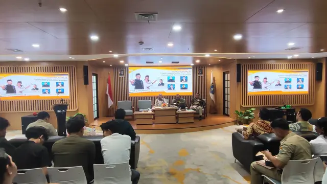 Diskusi publik DPRD DKI Jakarta bersama Forum Pemuda Peduli Jakarta (FPPJ) di Taman Ismail Marzuki (TIM), Jakarta Pusat.