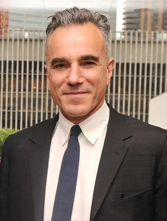 Laslee juga menuturkan, Daniel sangat berterima kasih kepada semua partner dan penggemar yang telah mendukungnya selama ini. Keputusan pribadi Daniel ini tak akan dikomentari lebih lanjut oleh pihaknya. (AFP/Bintang.com)