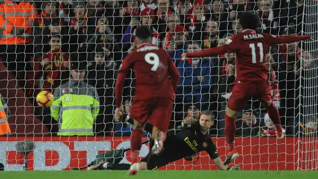 Firmino Hattrick, Liverpool Permalukan Arsenal  5-1 di Anfield