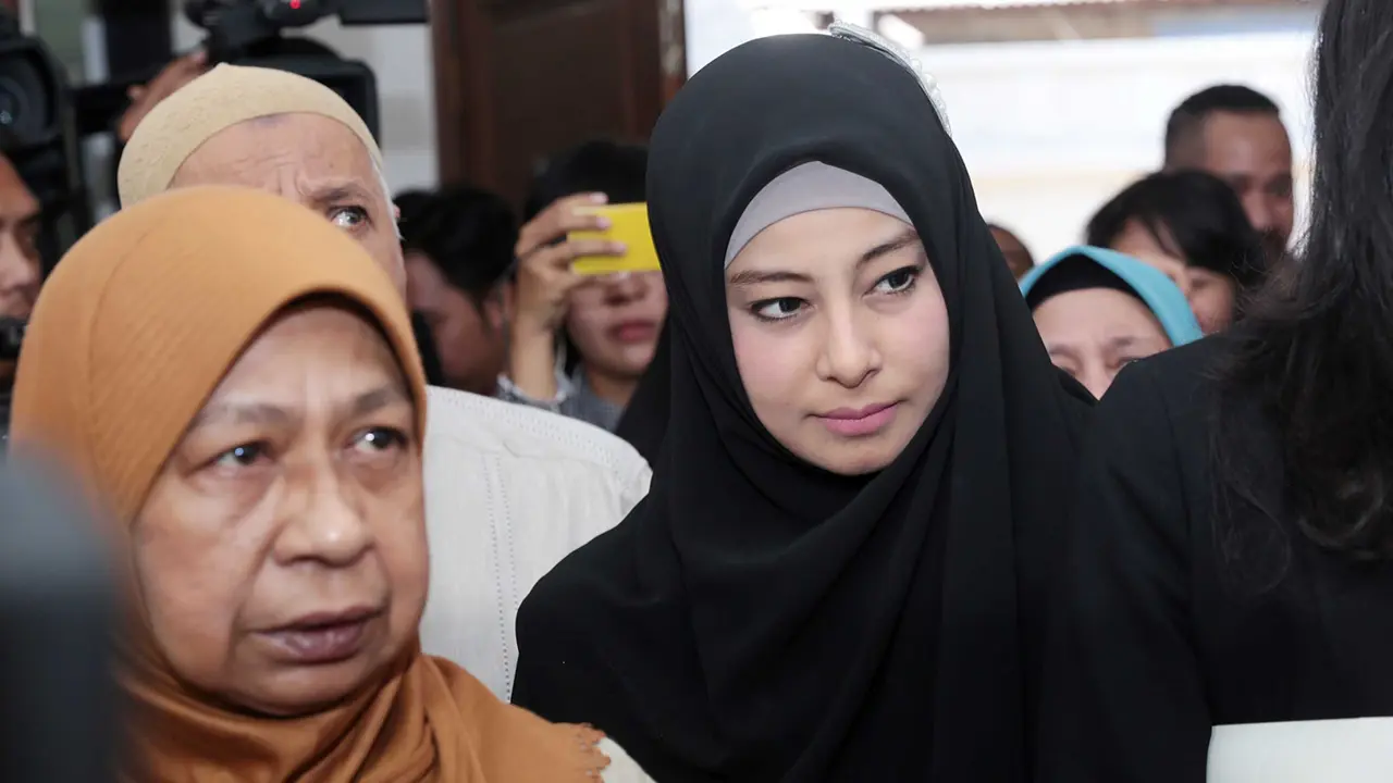 [Bintang] Putri Aisyah Aminah