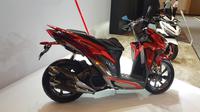 Modifikasi Honda Vario 150 dengan konsep Exclusive Sporty dipamerkan saat peluncuran all new Vario 150 dan 125 di Hotel Holiday Inn Kemayoran, Jakarta, Senin (16/4/2018). (Herdi Muhardi)