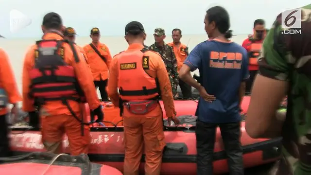 Tim permukaan Lantamal Jakarta menemukan 3 jenazah korban Lion Air JT 610 di perairan Karawang.