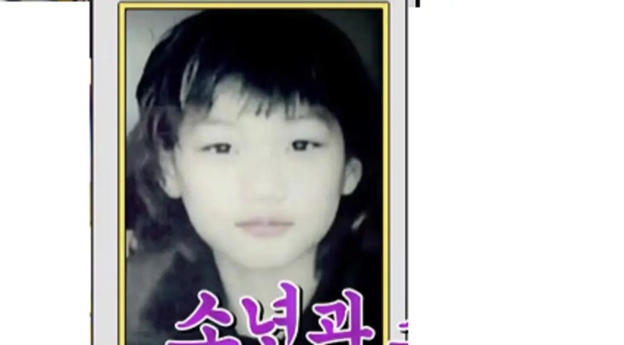 Wajah Kai `EXO` saat duduk di bangku sekolah dasar sering disangka murid perempuan (KoreaBoo)