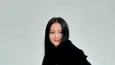 Jisoo BLACKPINK dikabarkan telah putus dari aktor Ahn Bo Hyun, tak lama setelah keduanya mengkonfirmasi berpacaran. Setelah kabar tersebut tersiar, Jisoo akhirnya mengunggah beberapa foto dari momen photoshootnya. Di sini, ia melakukan photoshoot untuk brand alo. [Foto: Instagram/sooyaaa__]