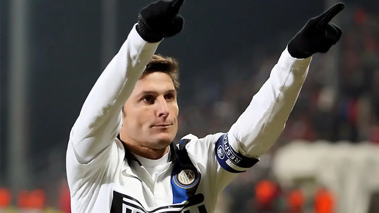 javier-zanetti-131029b.jpg
