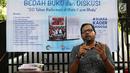 Aktivis HAM Haris Azhar menjelaskan dalam bedah buku dan diskusi bertajuk “20 Tahun Reformasi di Mata Kaum Muda”, Jakarta, Sabtu (5/5). Acara mengulas mengenai peran generasi muda Indonesia sebagai insan penerus bangsa. (Liputan6.com/Immanuel Antonius)