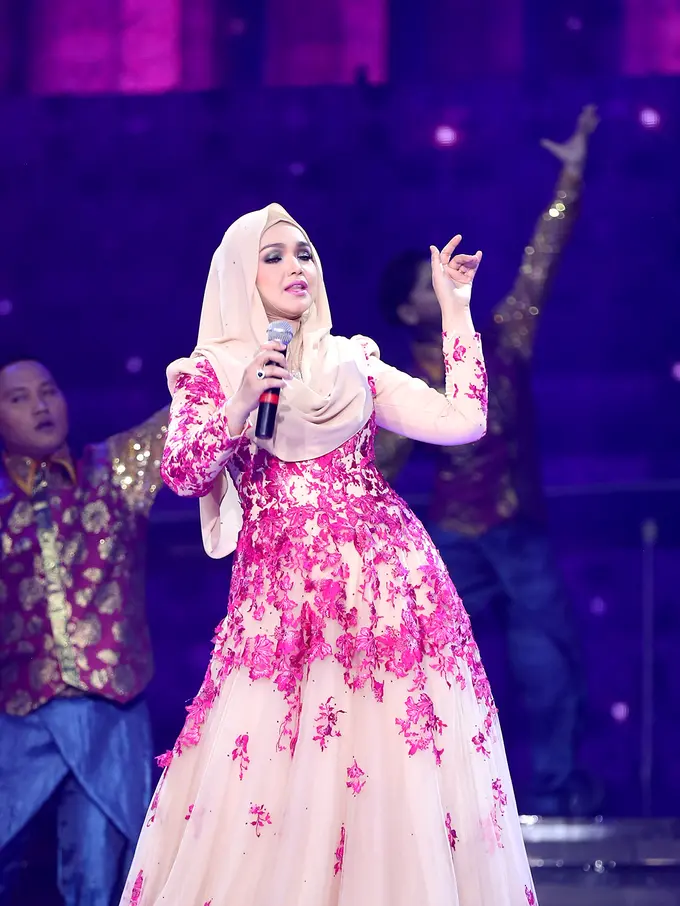 [Bintang] Siti Nurhaliza
