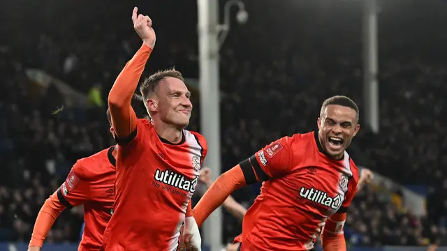 FOTO Luton Town
