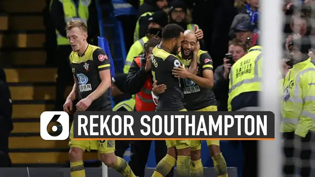 Southampton unggul 2-0 atas Chelsea di Liga Inggris edisi Boxing Day pada Kamis (26/12/2019) malam di Stadion Stamford Bridge.