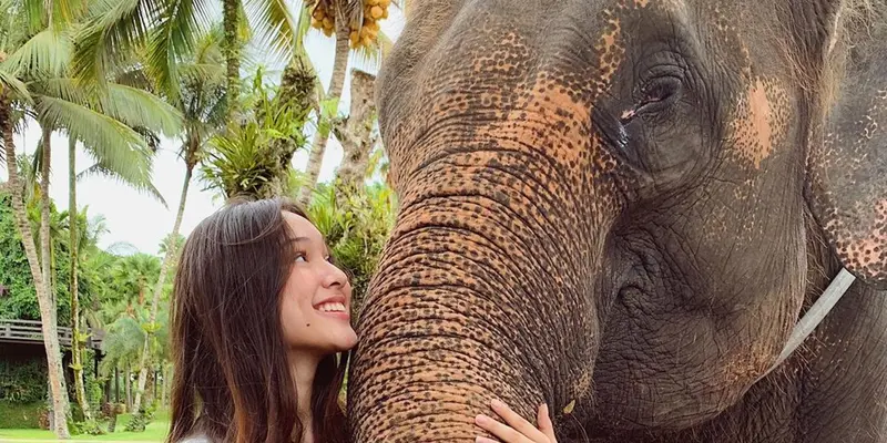 Gaya Yasmin Napper Bareng Binatang, Animal Lovers