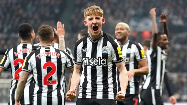 Newcastle United Vs Manchester United