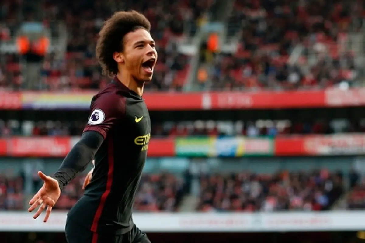 Pemain sayap Manchester City Leroy Sane harus siap mengubah posisi.