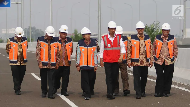 Jokowi Resmikan Tol Becakayu