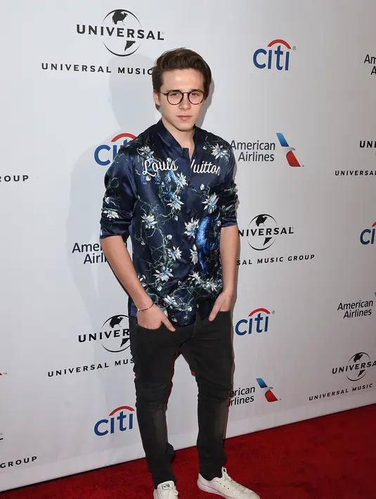 Meski kerap putus-nyambung, Brooklyn nampaknya tak bisa moveon dari sosok Chloe Moretz. (AFP/Bintang.com)