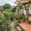 7 Ide Teras Minimalis Menghadap Kebun Sayur Organik di Lahan Sempit