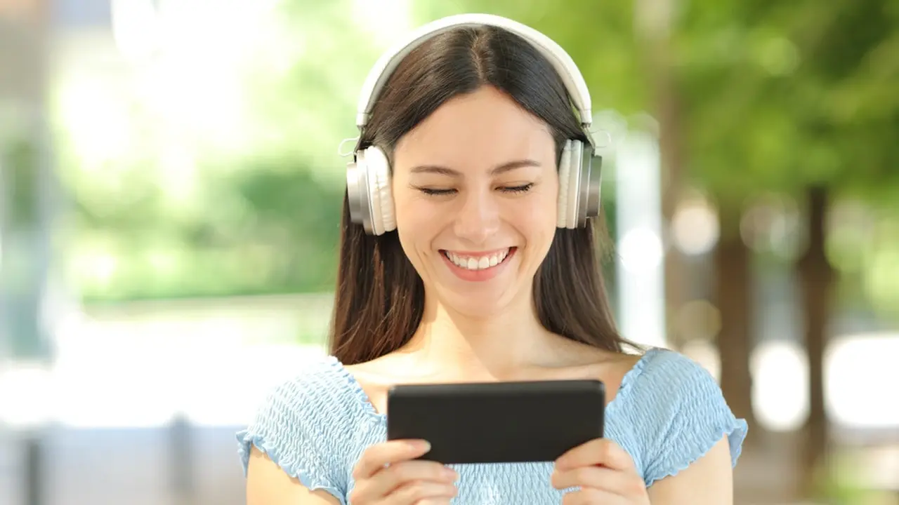 Streaming Drakor Jadi Semakin Nyaman, Andalkan Saja XL PRIORITAS yang Mengerti Kebutuhanmu